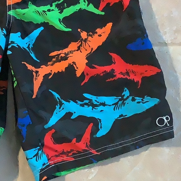 💥 OP size 10/12 swim shorts shark print - Picture 5 of 12